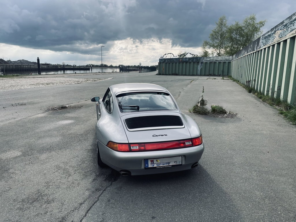 Porsche 993 Carrera