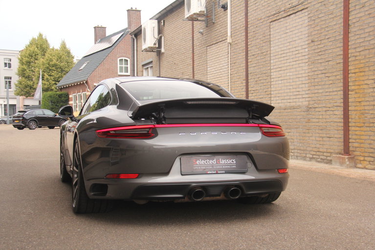 Porsche 991.2 Carrera 4S
