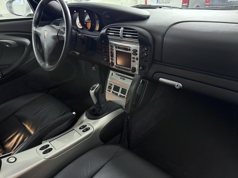 Porsche 996.2 Carrera 4S