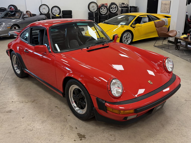 Porsche 911 Carrera 3.2