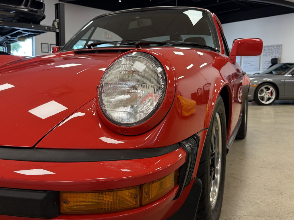 Porsche 911 Carrera 3.2