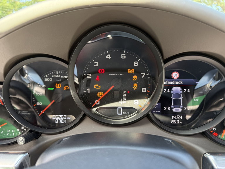 Porsche 991 Carrera 4