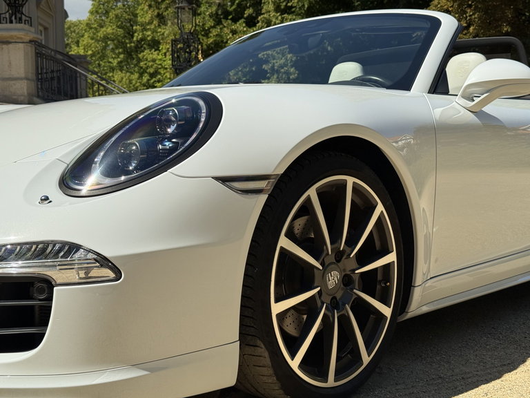 Porsche 991 Carrera 4