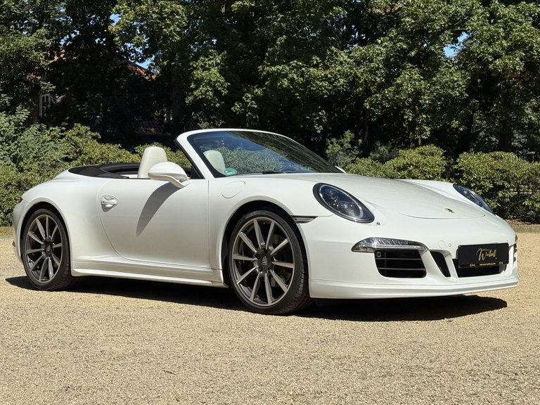 Porsche 991 Carrera 4