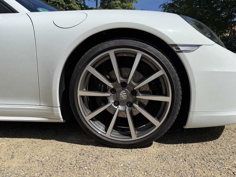 Porsche 991 Carrera 4