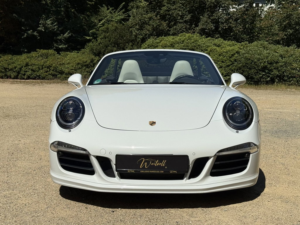 Porsche 991 Carrera 4