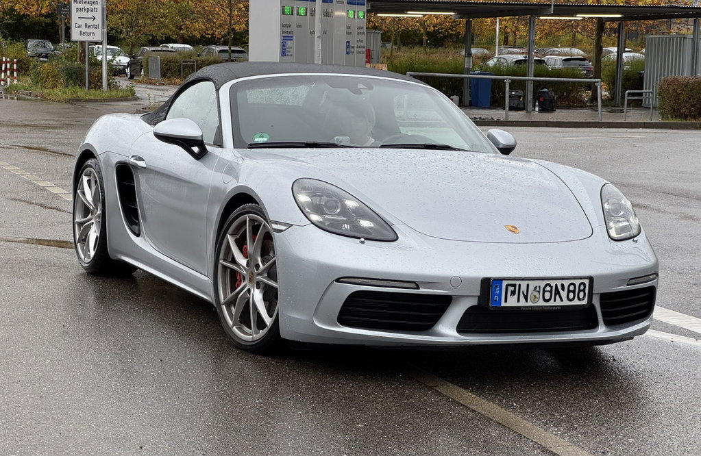 Porsche 718 Boxster