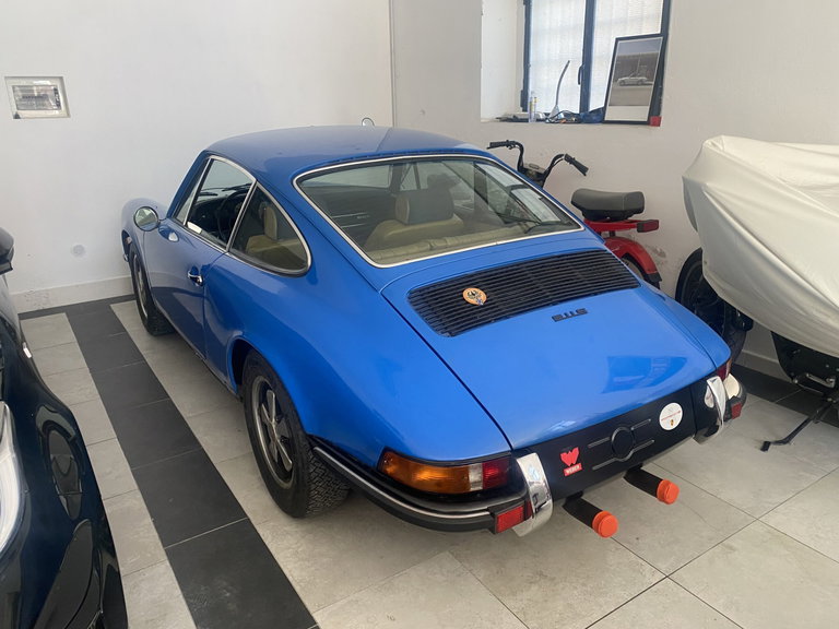Porsche 911 E
