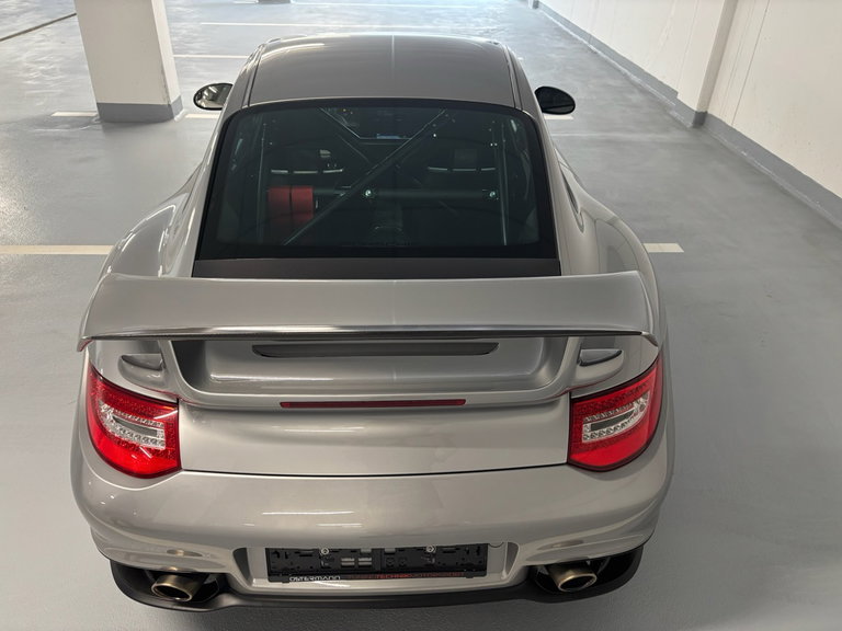 Porsche 997.2 GT2 RS