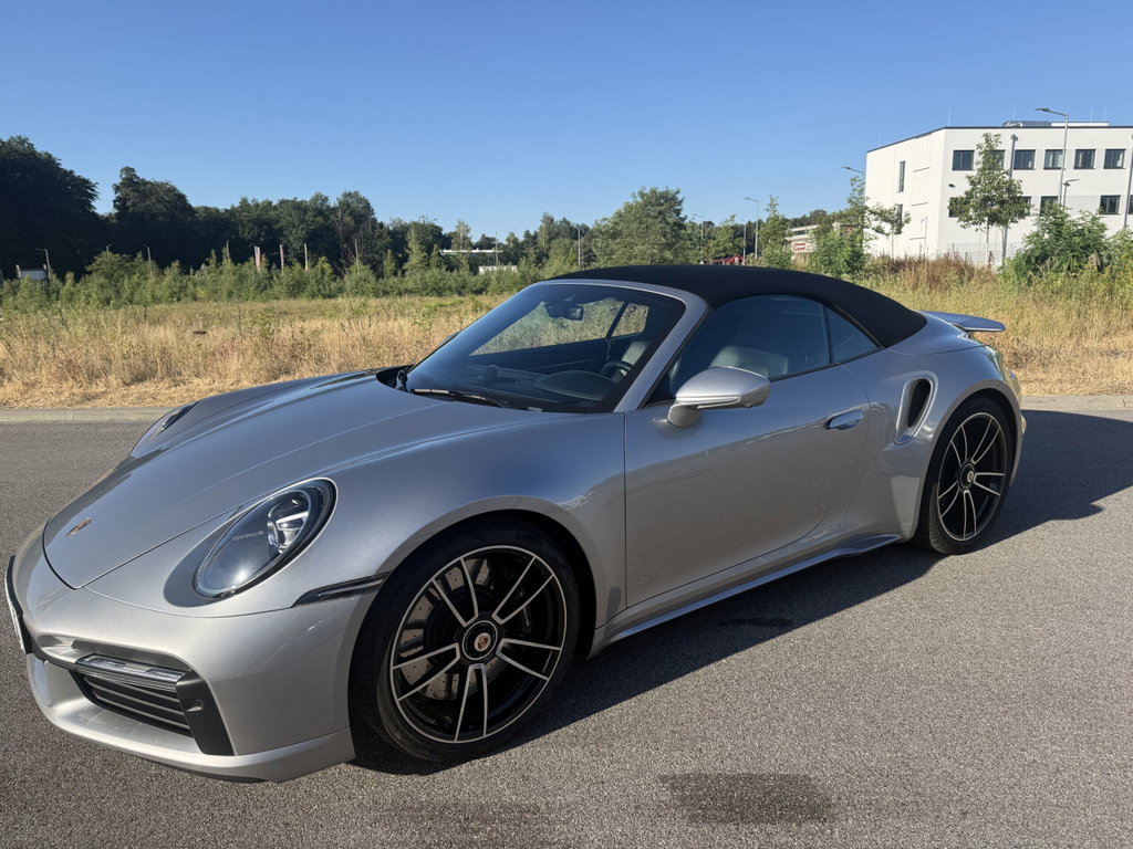 Porsche 992 Turbo