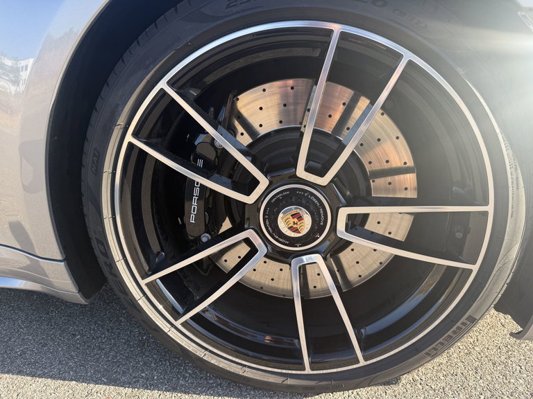 Porsche 992 Turbo