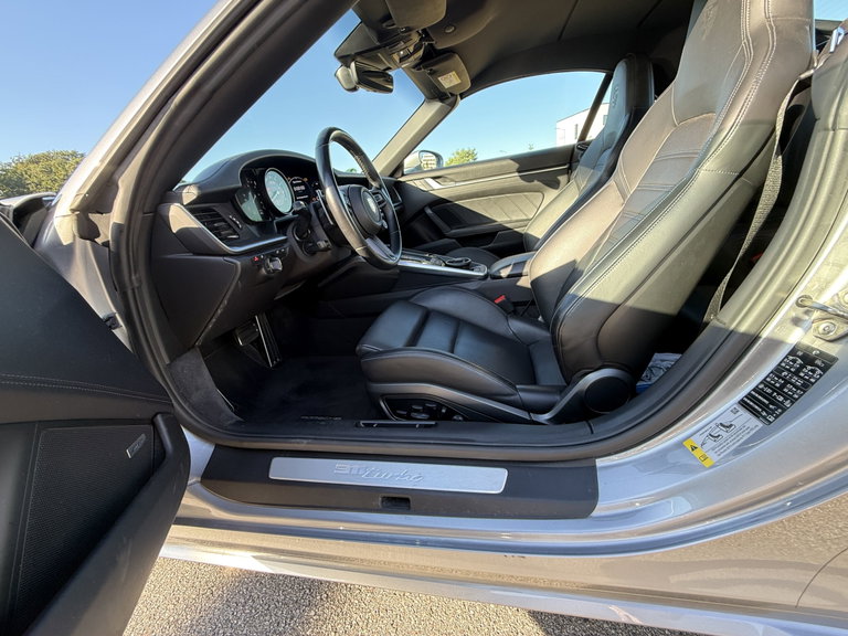 Porsche 992 Turbo
