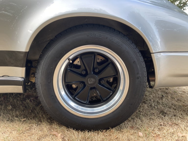 Porsche 911 Carrera 3.0