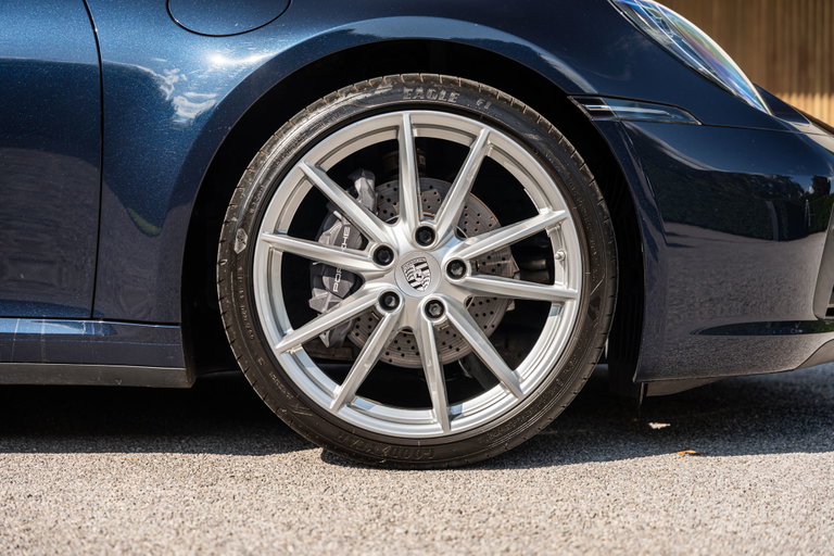 Porsche 992 Targa 4