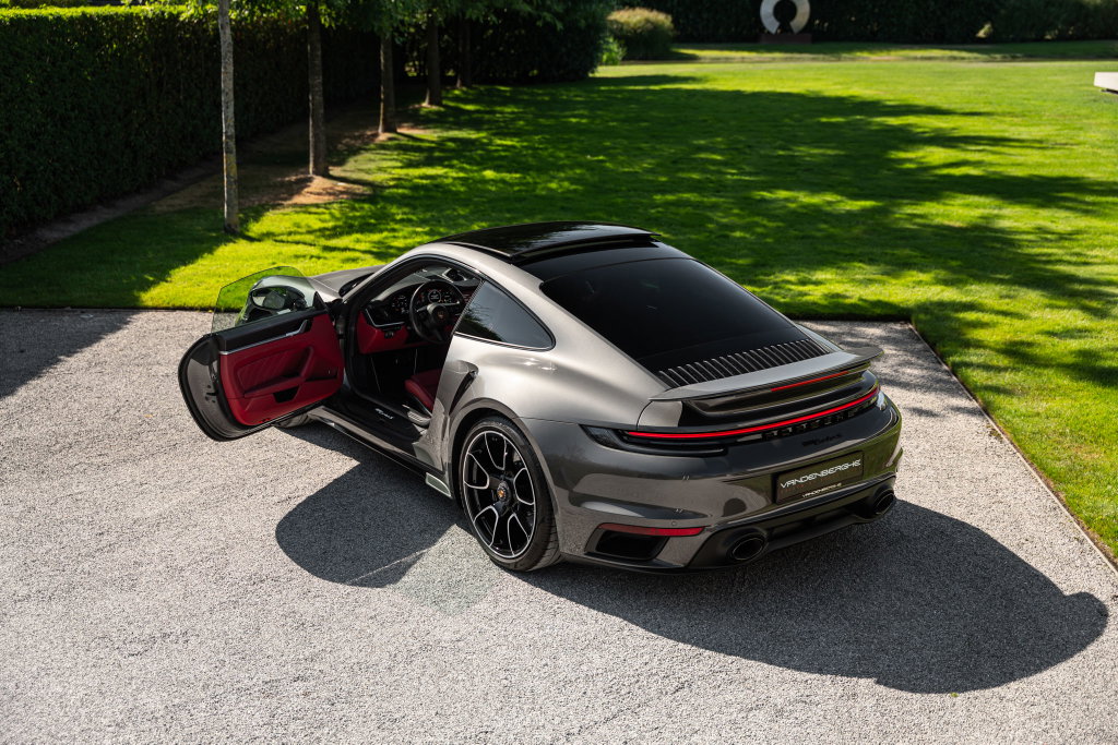 Porsche 992 Turbo S