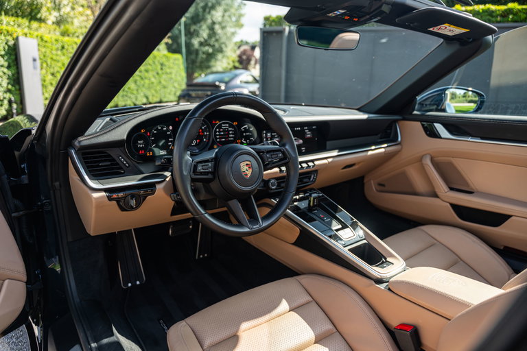 Porsche 992 Targa 4