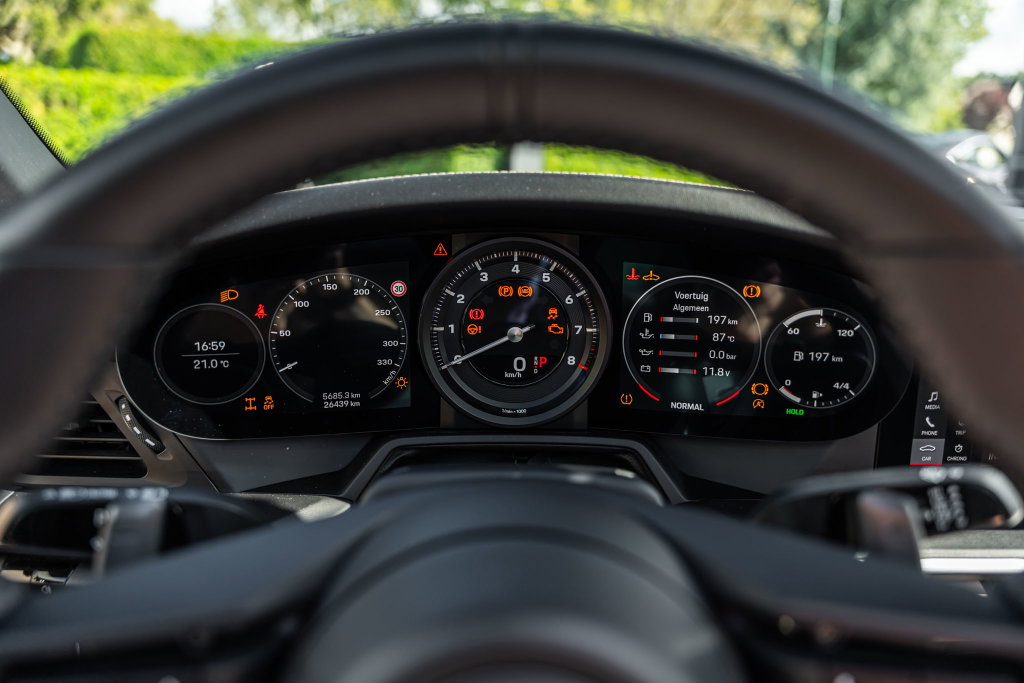 Porsche 992 Targa 4