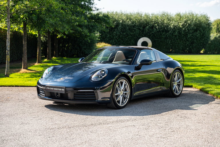 Porsche 992 Targa 4