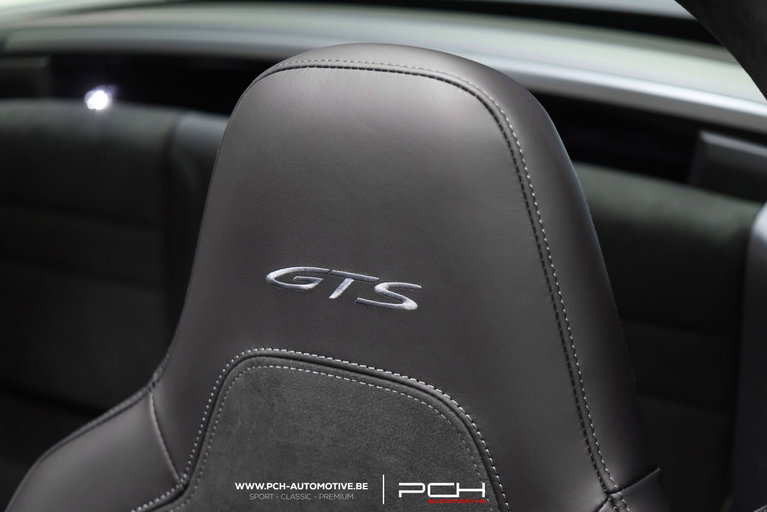 Porsche 992.2 Targa 4 GTS