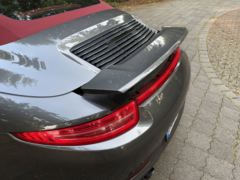 Porsche 991 Carrera 4 GTS