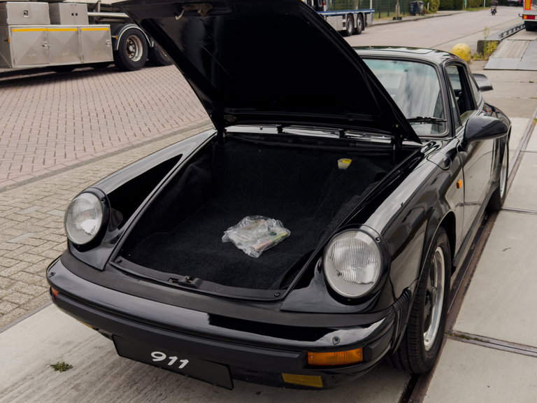 Porsche 911 Carrera 3.2