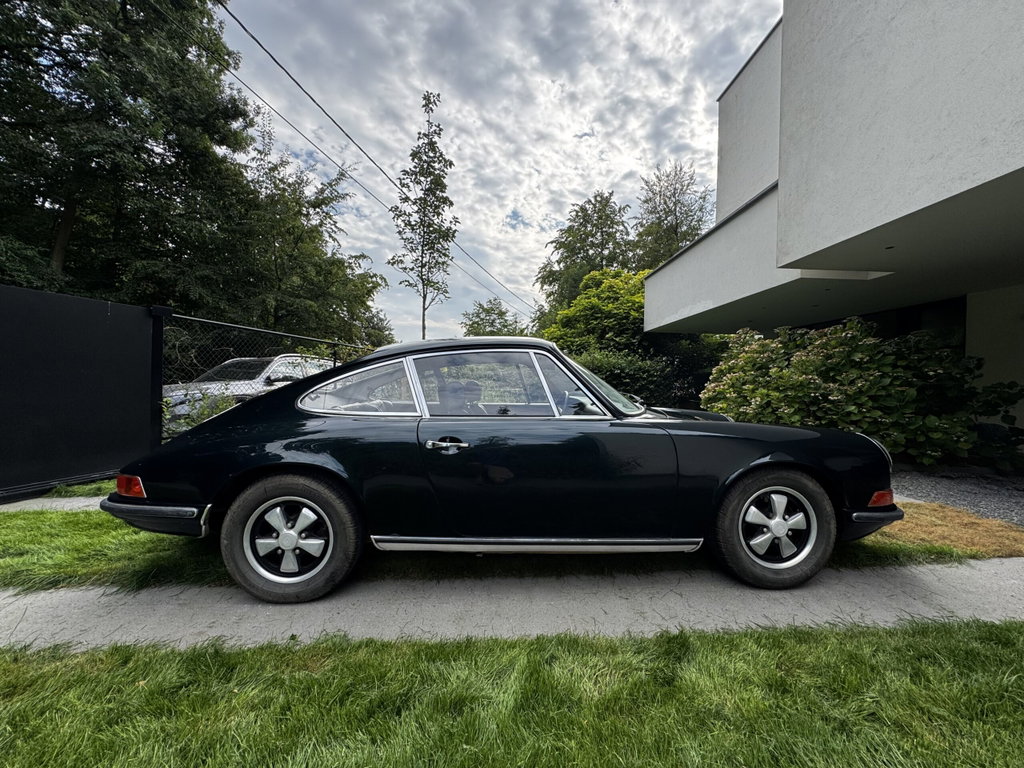 Porsche 911 E