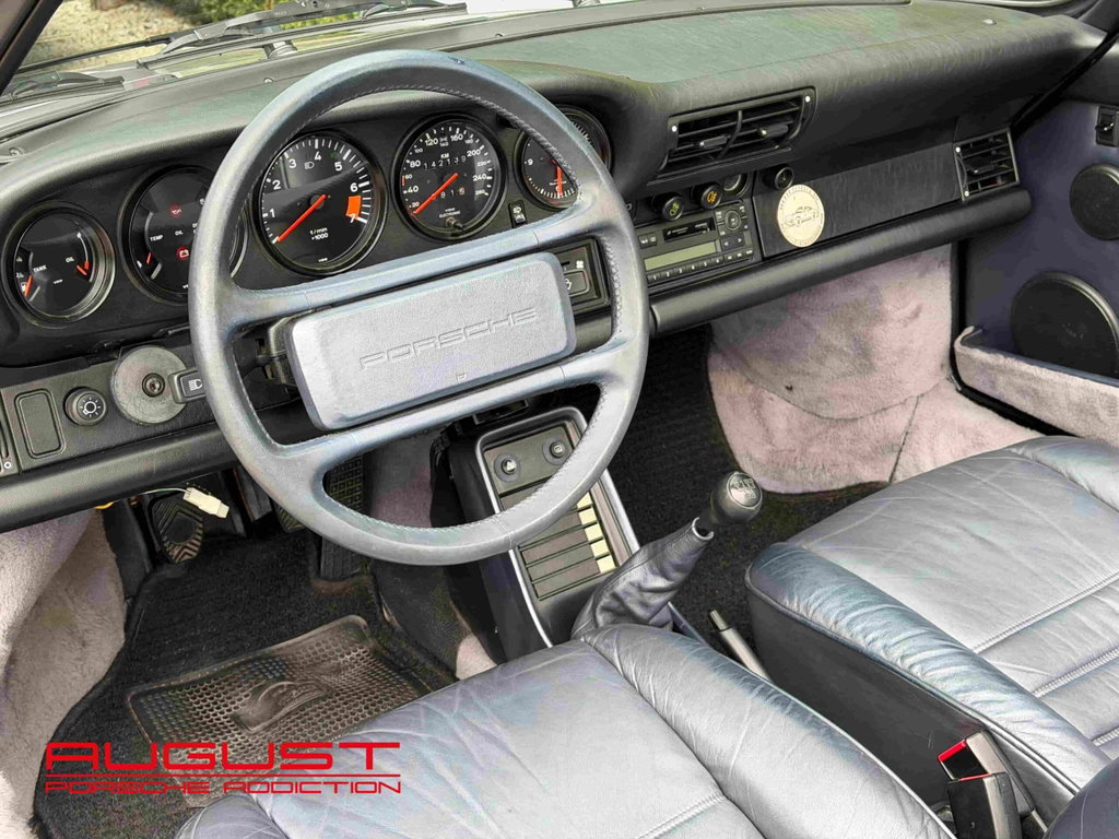 Porsche 911 Carrera 3.2 “25 Jahre 911”