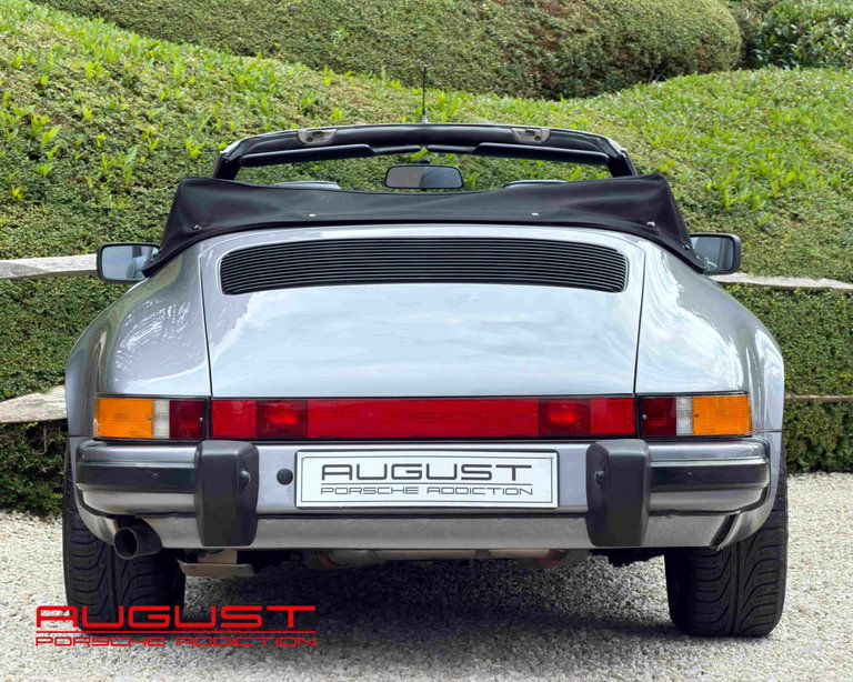 Porsche 911 Carrera 3.2 “25 Jahre 911”