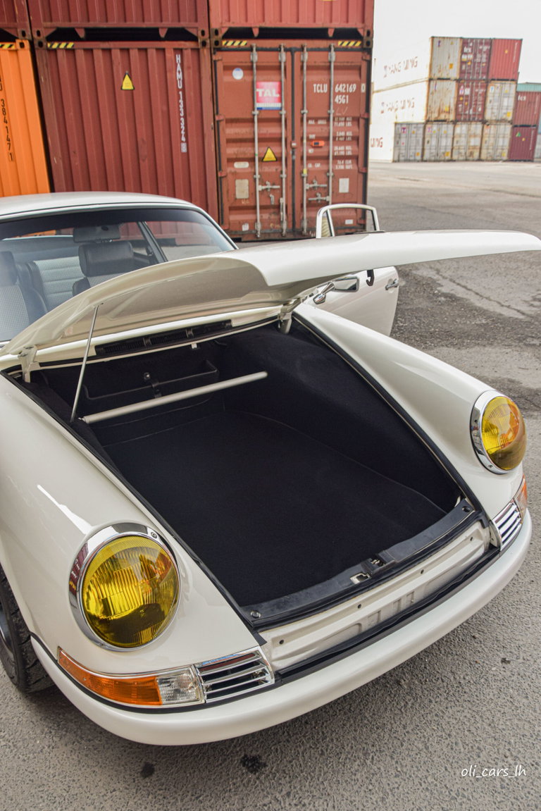 Porsche 911 Backdate