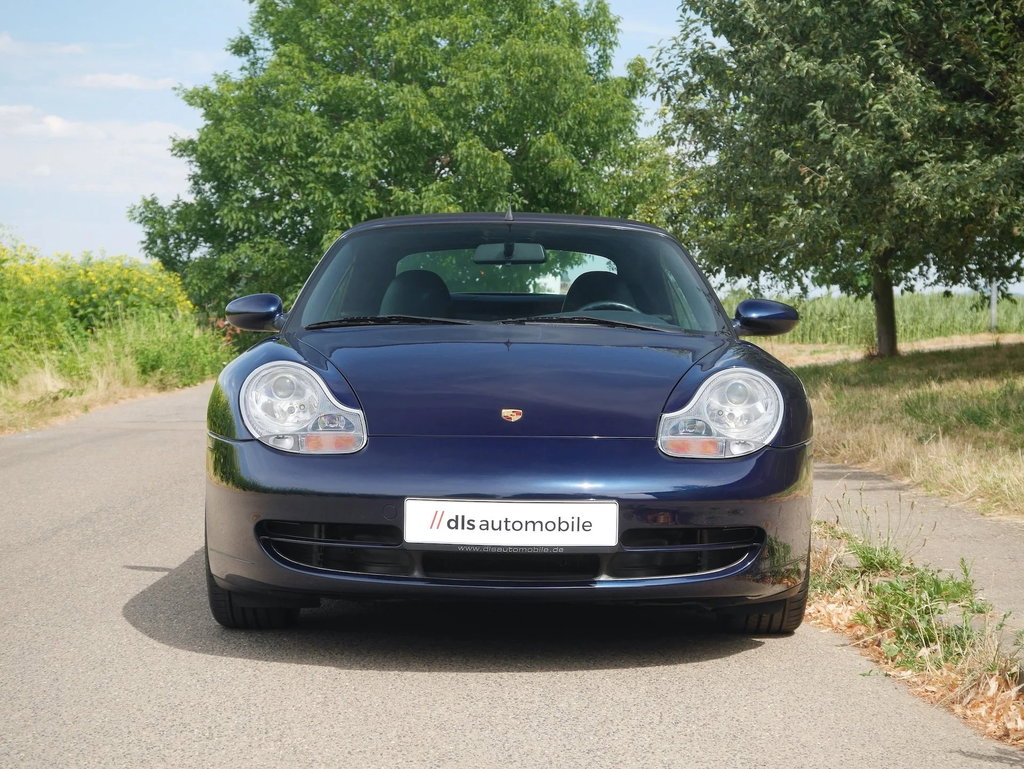 Porsche 996 Carrera 4