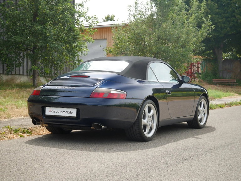 Porsche 996 Carrera 4
