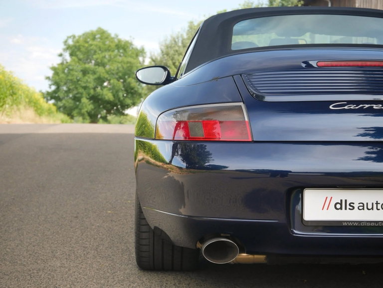 Porsche 996 Carrera 4