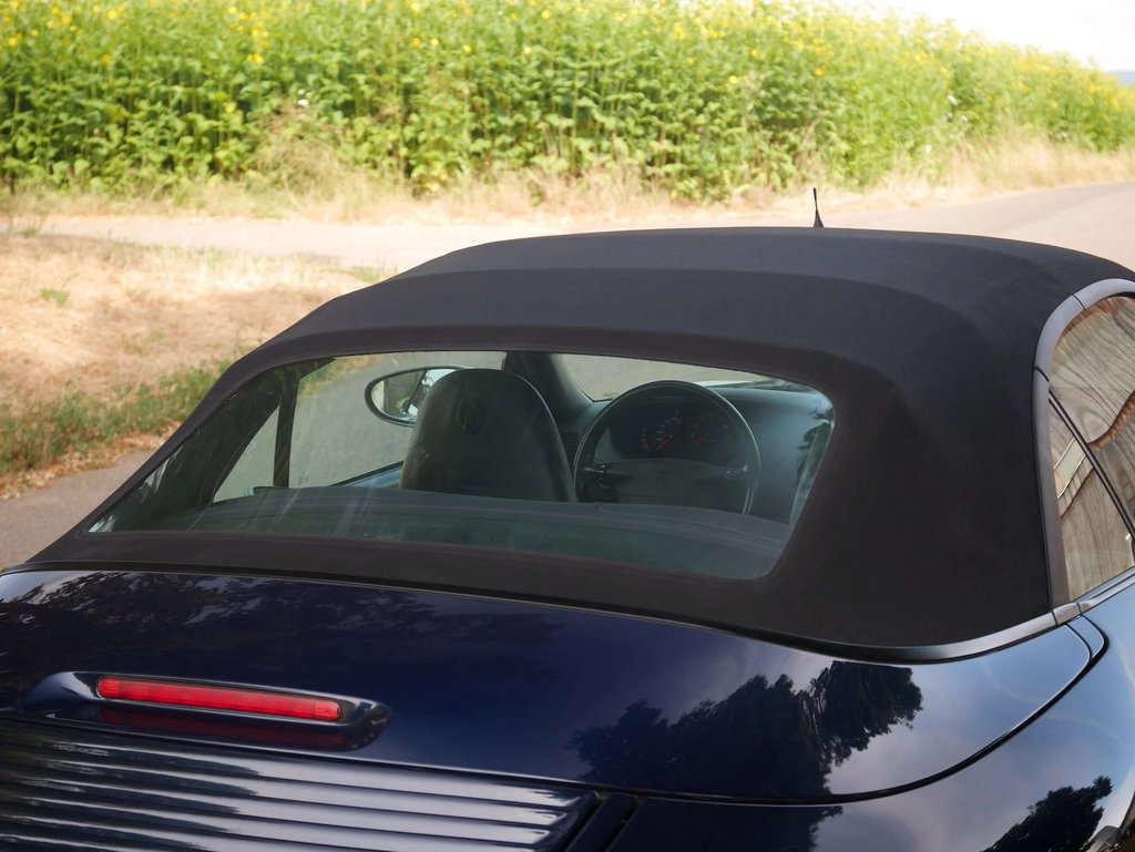 Porsche 996 Carrera 4