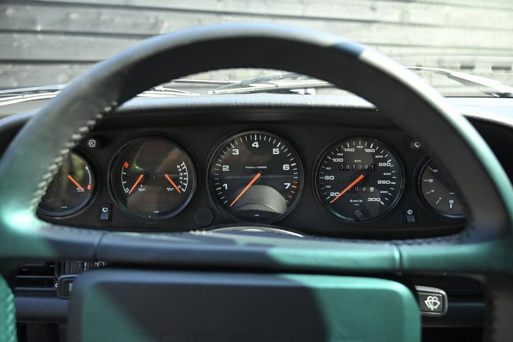 Porsche 964 Carrera 2