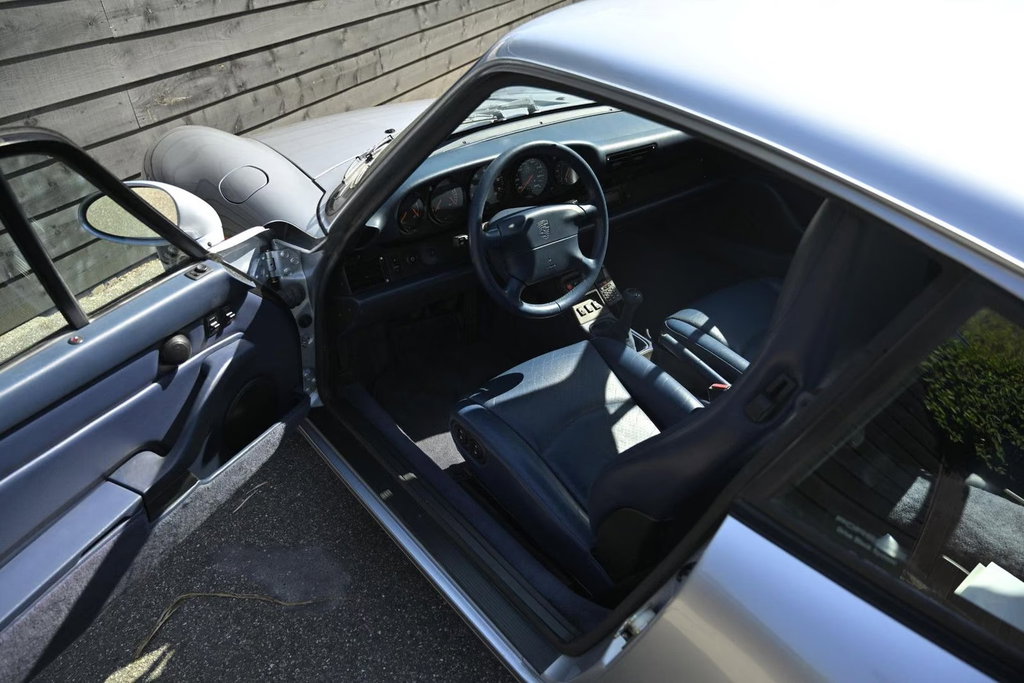 Porsche 993 Carrera