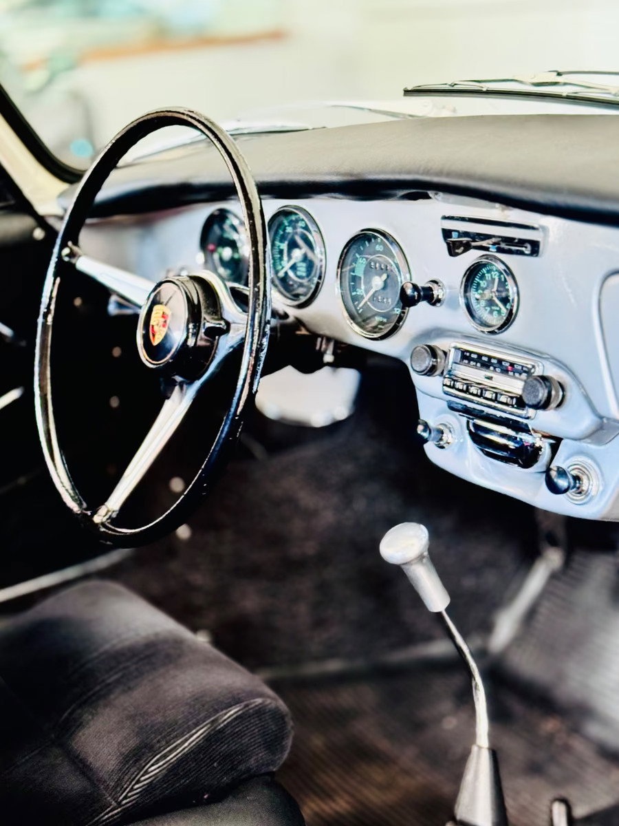 Porsche 356 SC