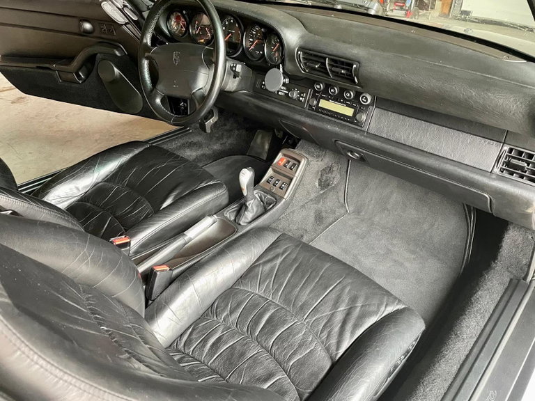 Porsche 993 Carrera 4S