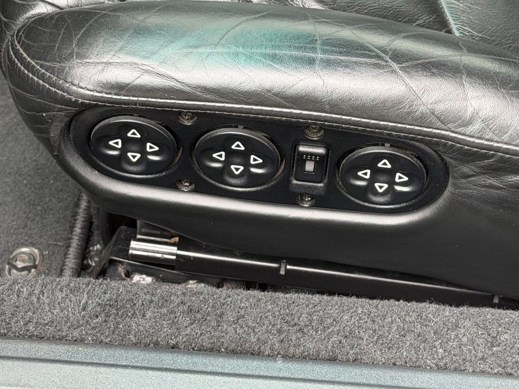 Porsche 993 Carrera 4S