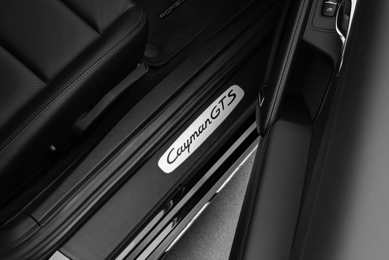 Porsche 718 Cayman GTS