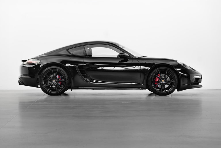 Porsche 718 Cayman GTS