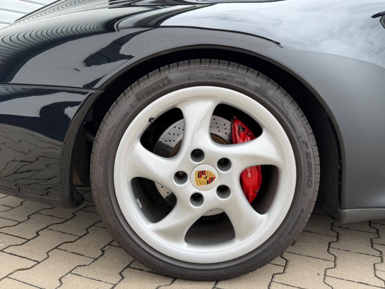 Porsche 993 Carrera 4S
