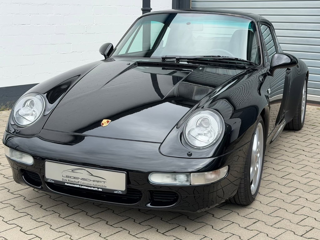 Porsche 993 Carrera 4S