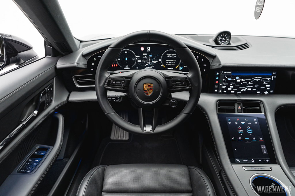 Porsche Taycan 4S Cross Turismo