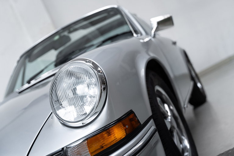 Porsche 911 E