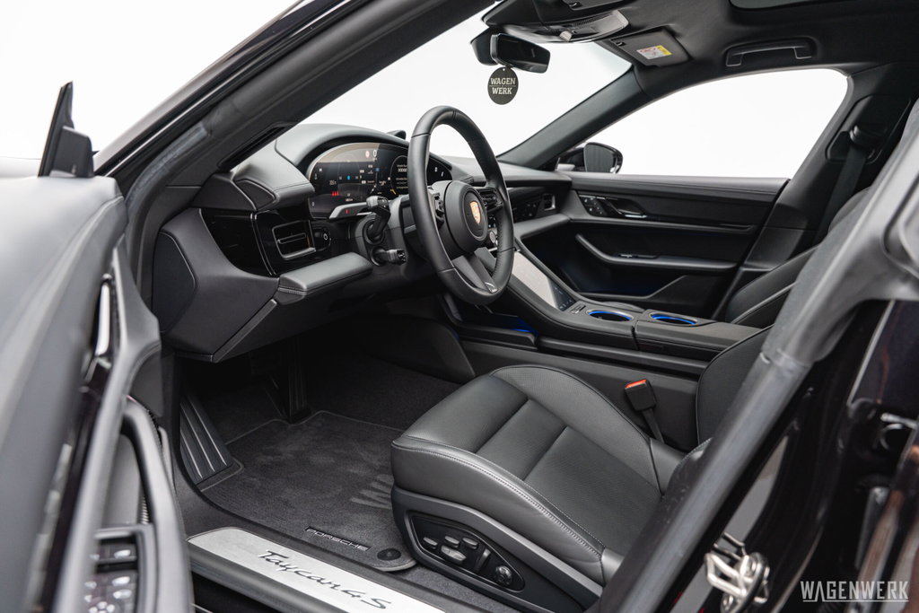 Porsche Taycan 4S Cross Turismo