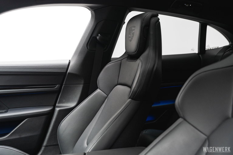 Porsche Taycan 4S Cross Turismo