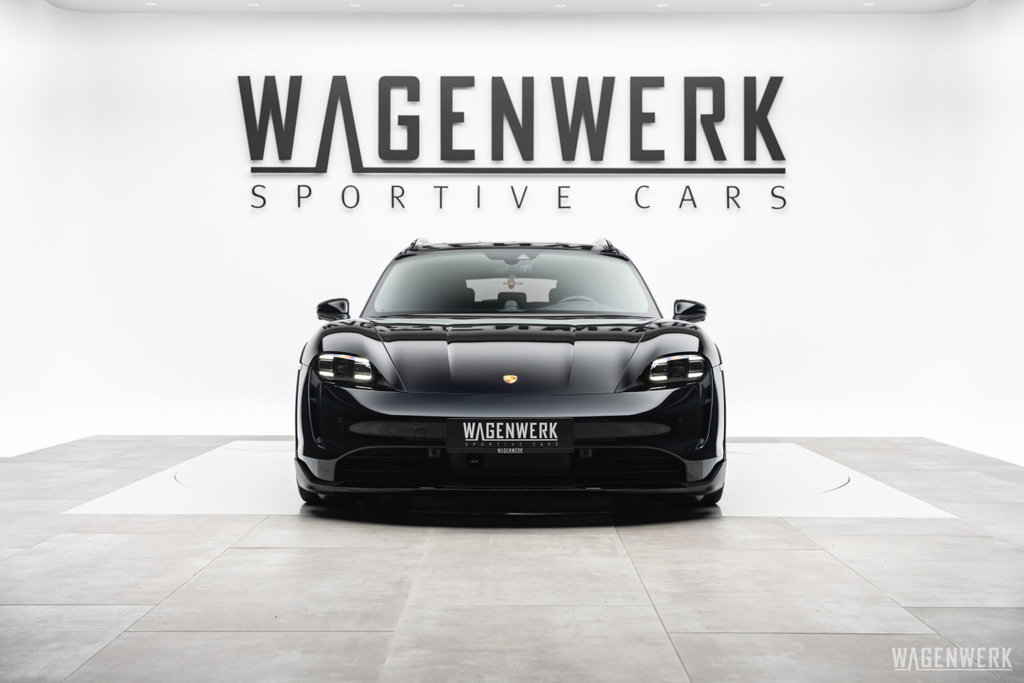 Porsche Taycan 4S Cross Turismo
