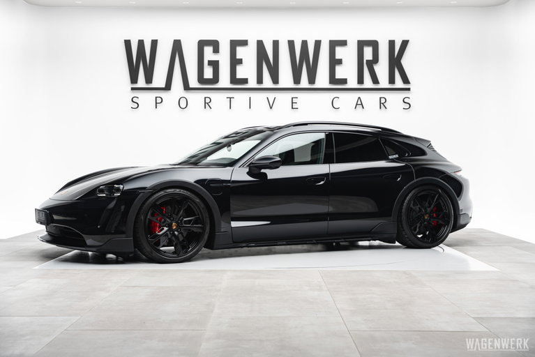 Porsche Taycan 4S Cross Turismo