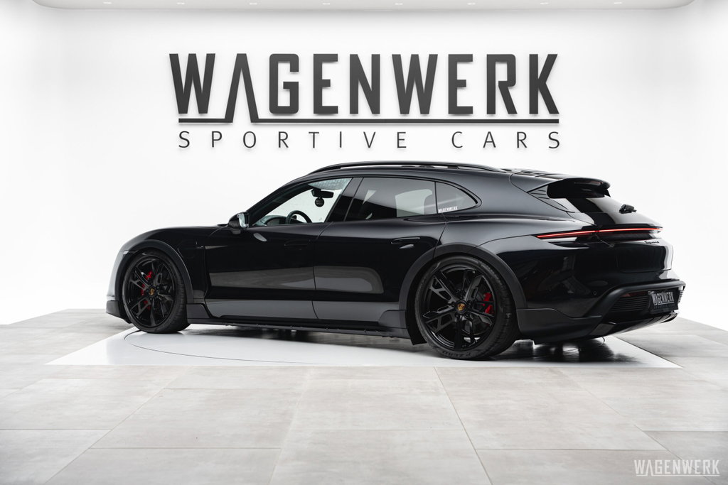 Porsche Taycan 4S Cross Turismo