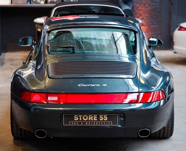 Porsche 993 Carrera 4